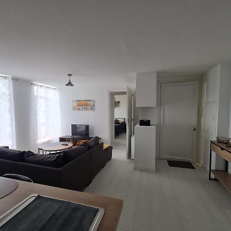 Apartamento La Roche Du Roy Rocroi Exterior foto