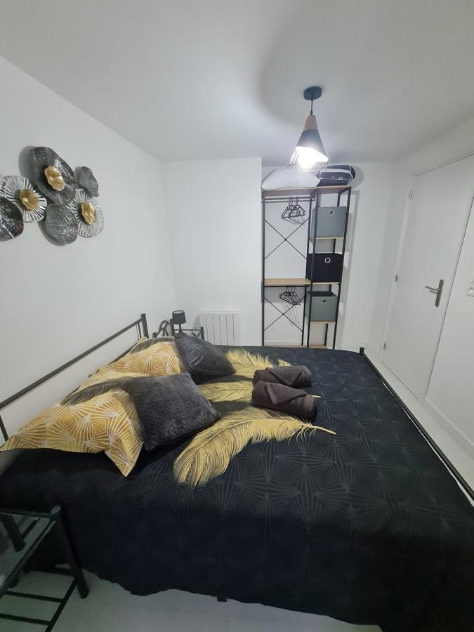 Apartamento La Roche Du Roy Rocroi Exterior foto